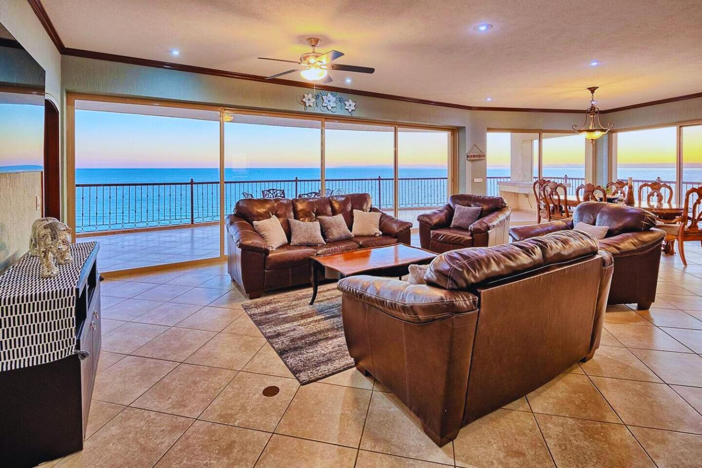 Sonoran Sky Aparthotel Puerto Peñasco Exteriör bild